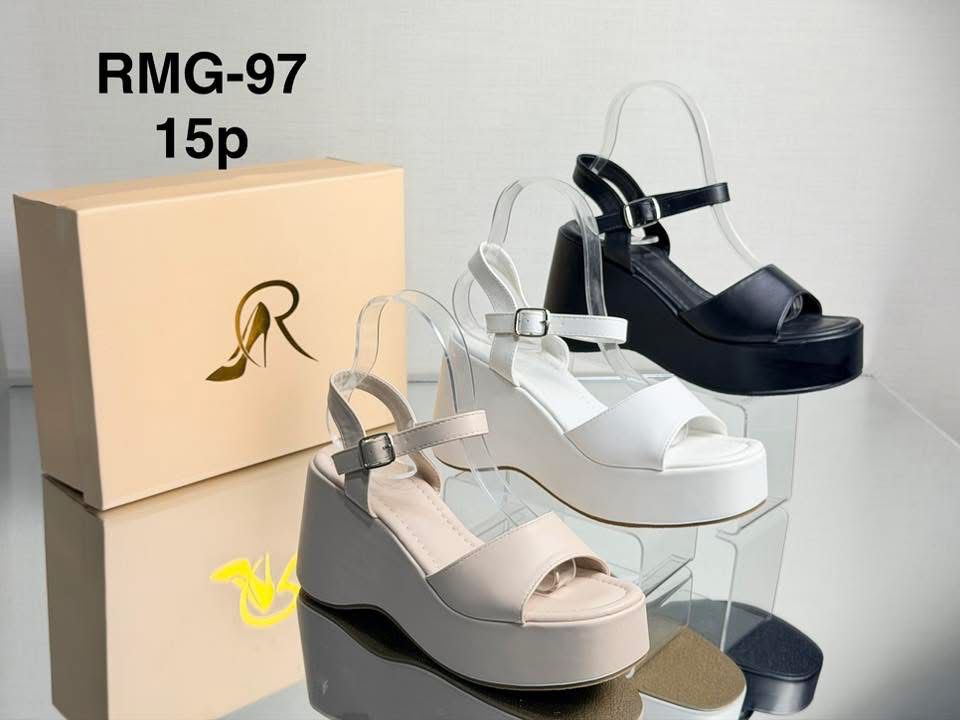 Sandalle ZARA